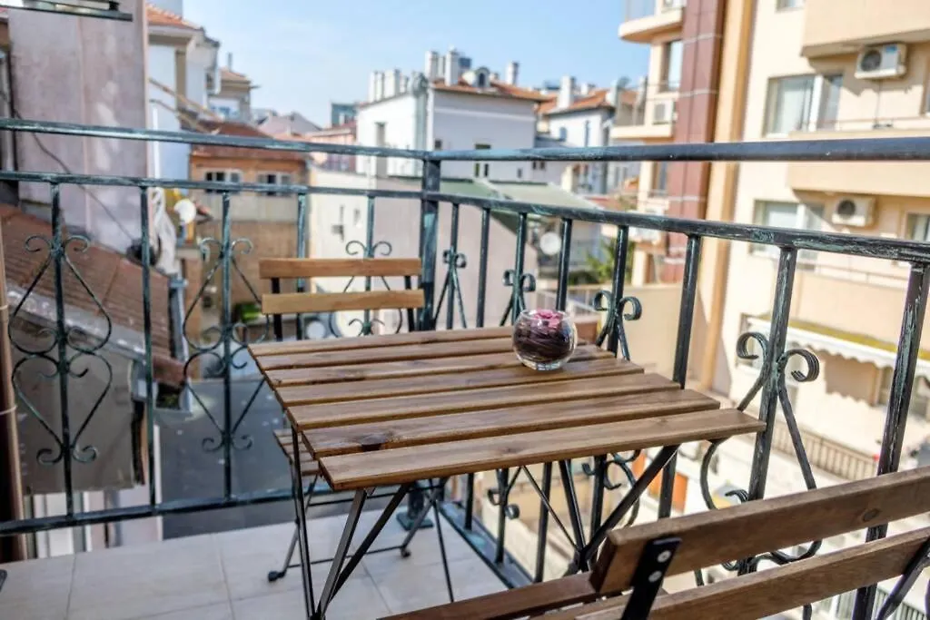 Luxury Apartment In The Top City Center Varna Bulgaria