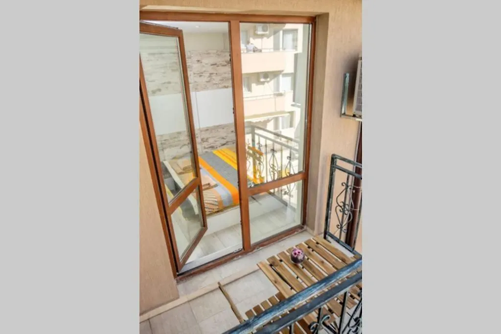 Luxury Apartment In The Top City Center Varna