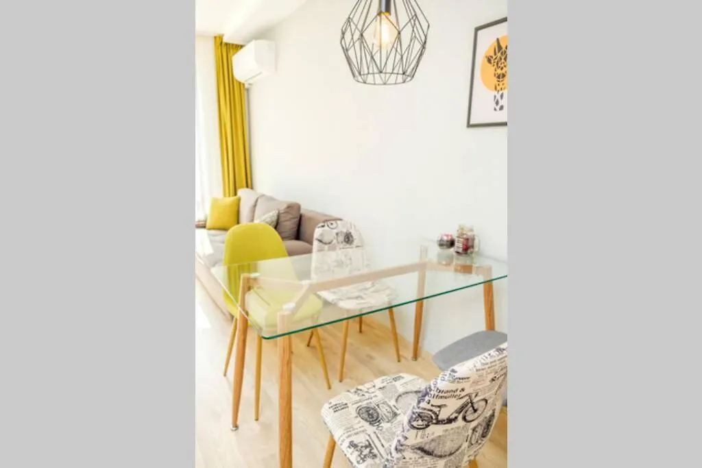 Luxury Apartment In The Top City Center Varna