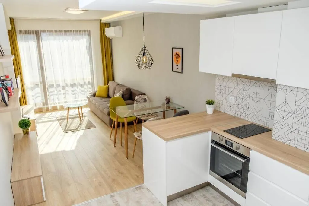 Luxury Apartment In The Top City Center Varna